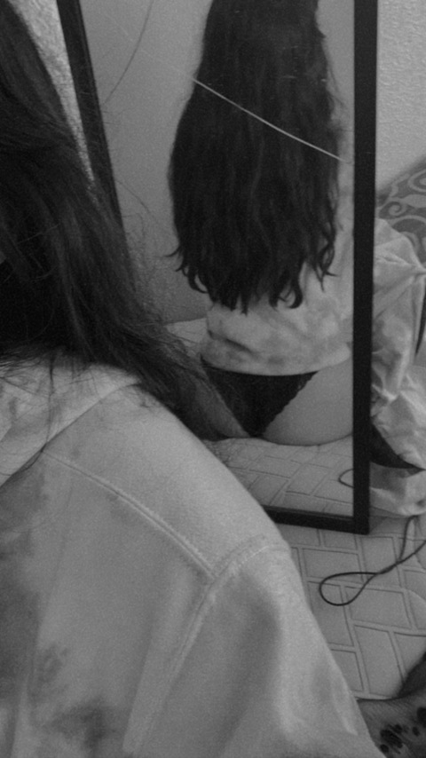 alexaxhrg666 onlyfans leaked picture 2