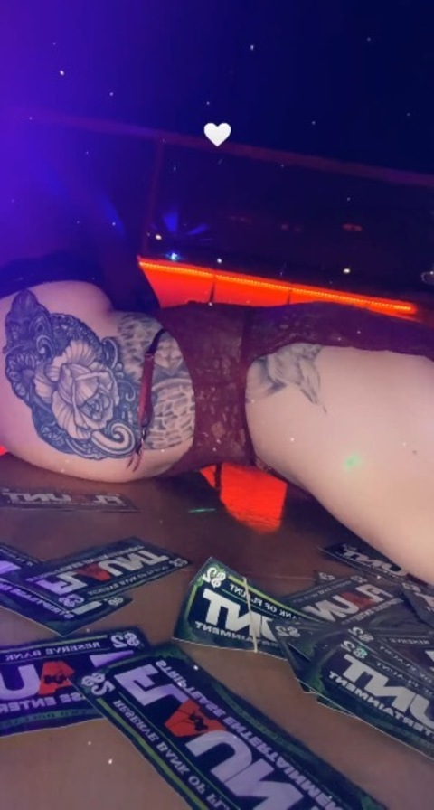 amberr22121 onlyfans leaked picture 2