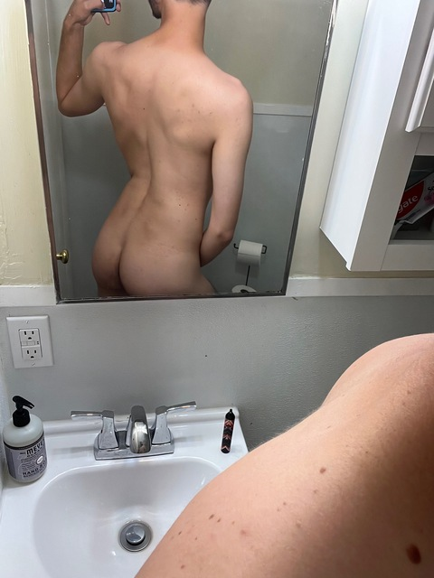 andrewswanson onlyfans leaked picture 2