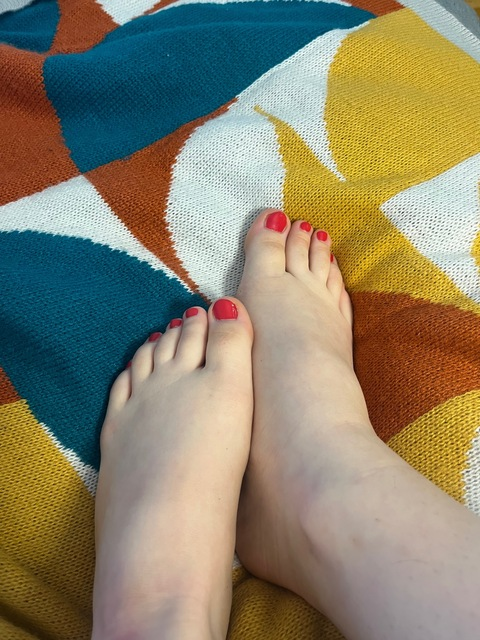 aria-mae onlyfans leaked picture 2