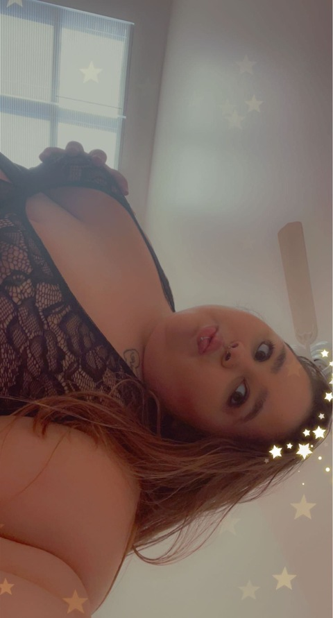 babybrat1422 onlyfans leaked picture 2