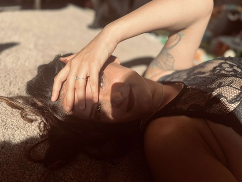 babyjmama17 onlyfans leaked picture 2