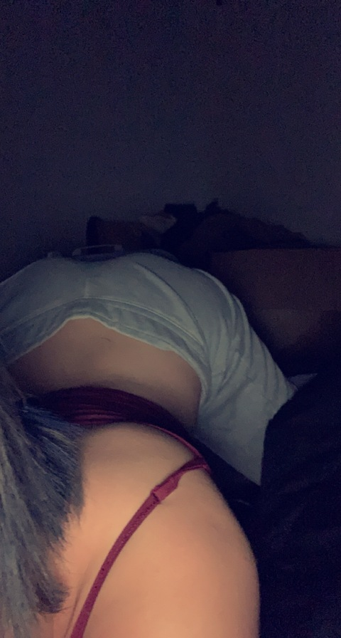 babykay19xx onlyfans leaked picture 2