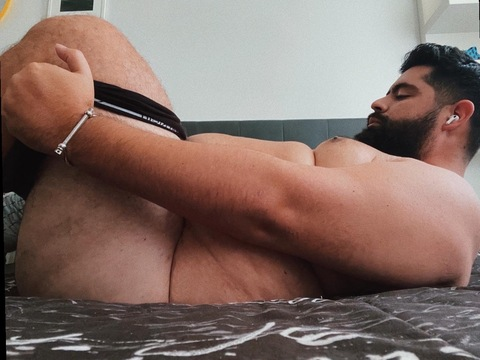 bellybarbas onlyfans leaked picture 2