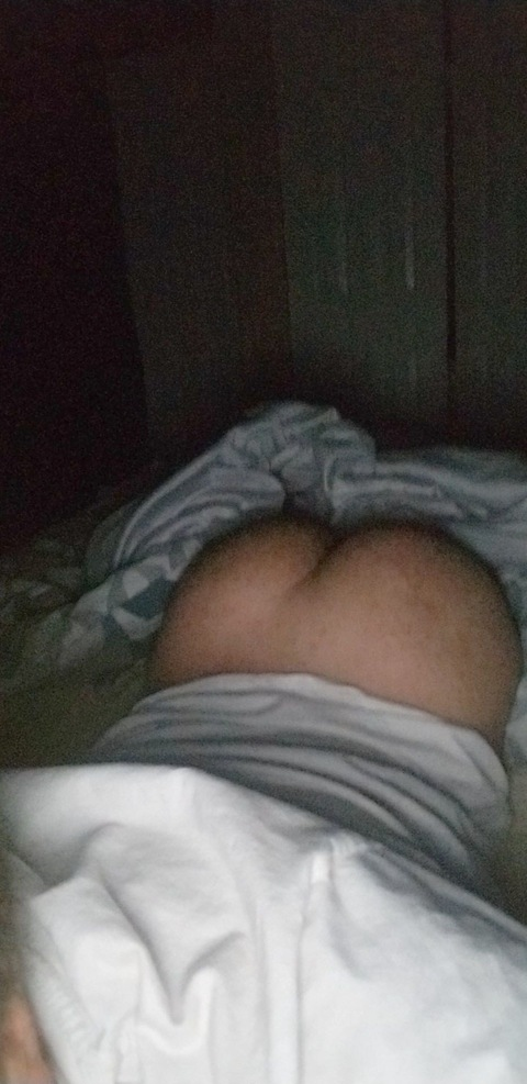 bigb00yy0896 onlyfans leaked picture 2