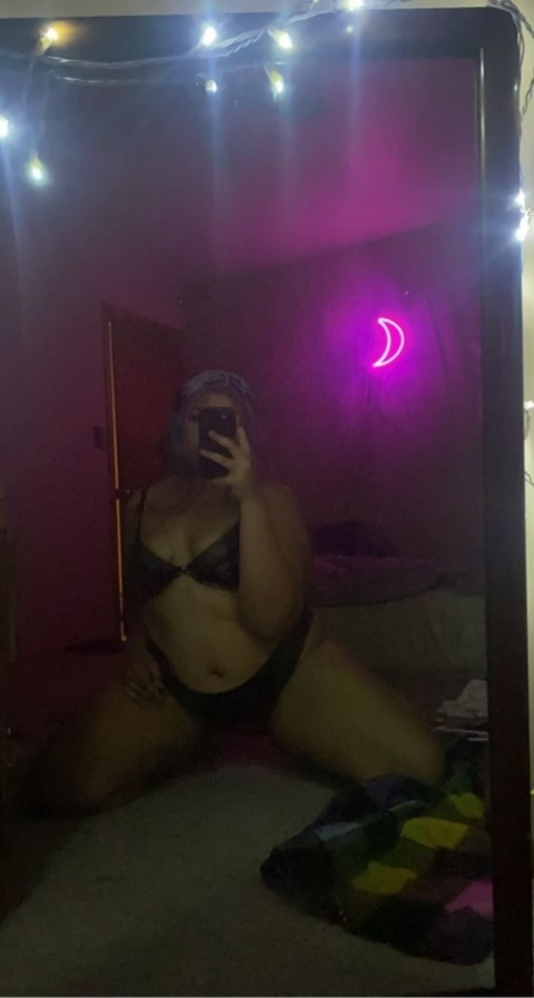 bigbootybaileyxxx onlyfans leaked picture 2