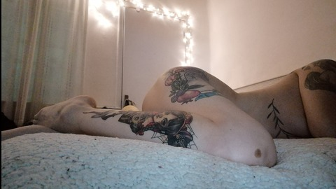 bluevelvetvalerie onlyfans leaked picture 2