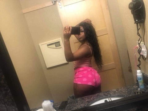 bossbabycocoxoxo onlyfans leaked picture 2