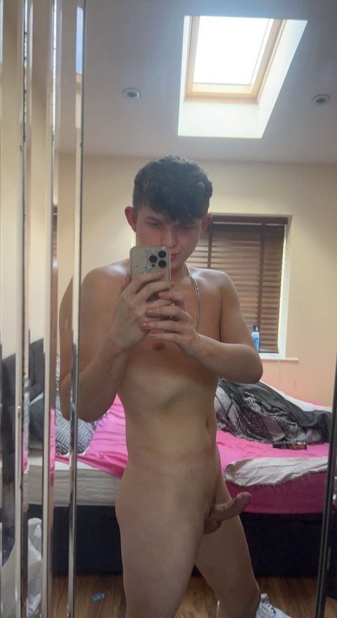 c4lluml31gh onlyfans leaked picture 2