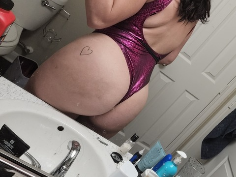 callmeyourbitch onlyfans leaked picture 2