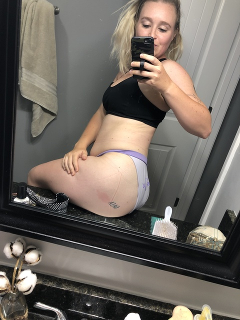 camibabe94 onlyfans leaked picture 2