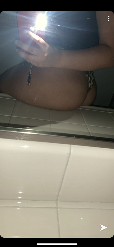 christinaloves onlyfans leaked picture 2