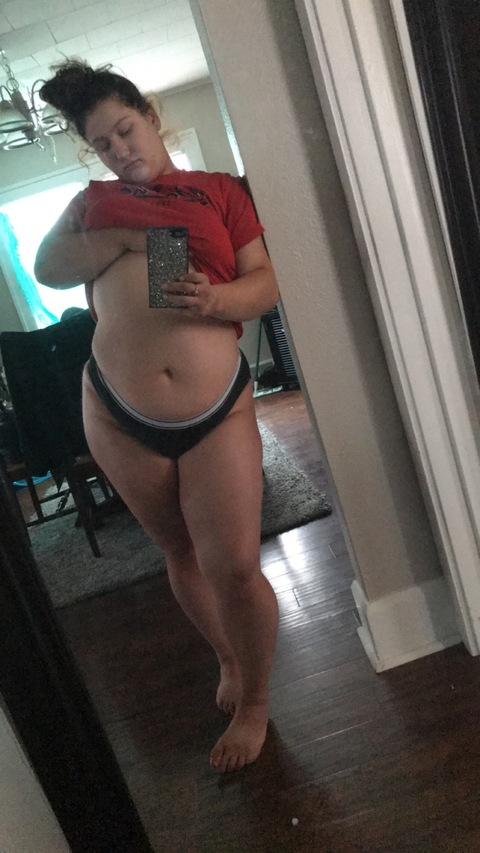 cinnibaby onlyfans leaked picture 2