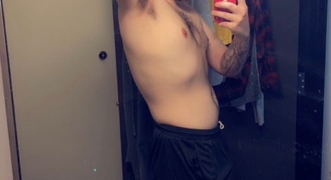 collegehockeyguy31 onlyfans leaked picture 2