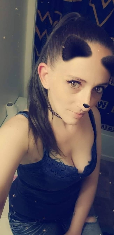 corkyt1106 onlyfans leaked picture 2