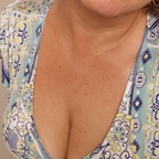 View cougarmama68 (Rocki) OnlyFans 49 Photos and 32 Videos leaked 

 profile picture