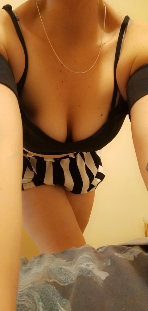 devilishtiff onlyfans leaked picture 2