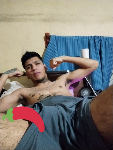 efrenjory onlyfans leaked picture 2