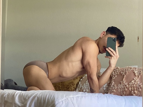 elbellacoso onlyfans leaked picture 2