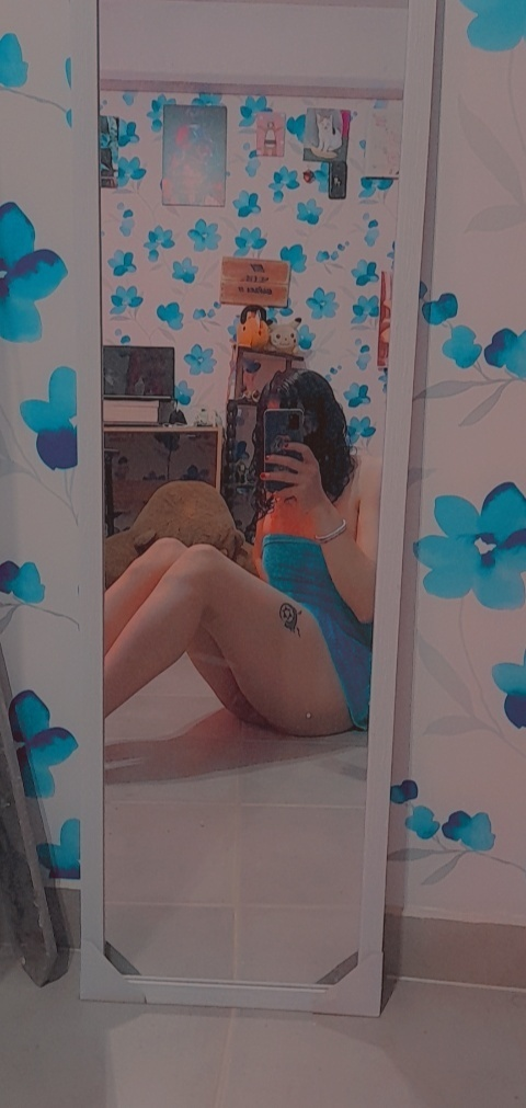 erinajoestar2002 onlyfans leaked picture 2
