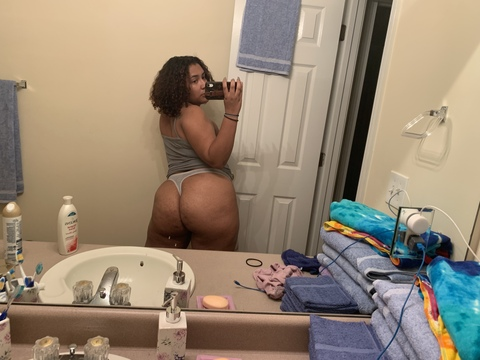 exotic.fan.tasty onlyfans leaked picture 2