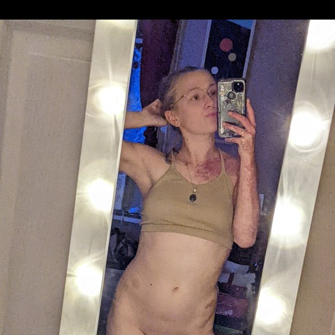 flwrchild onlyfans leaked picture 2