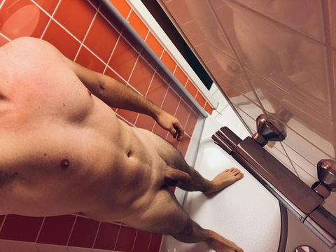 forrentalboy onlyfans leaked picture 2