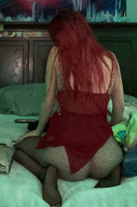 freakycaram3l onlyfans leaked picture 2