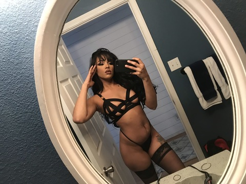 godzangel1265 onlyfans leaked picture 2