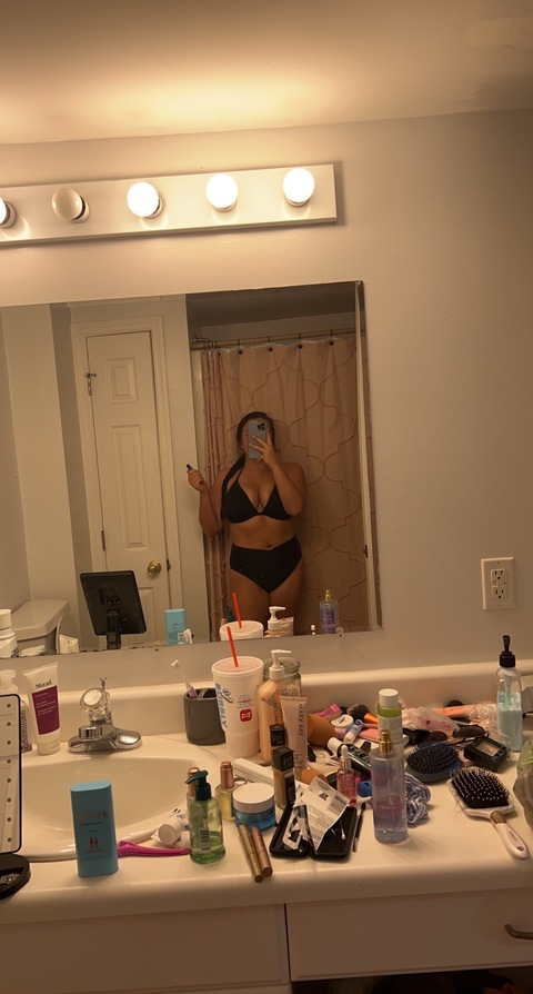 gracie.shelby onlyfans leaked picture 2