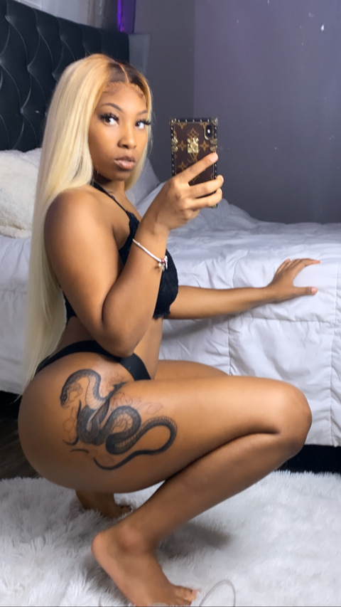 hawttkoko onlyfans leaked picture 2