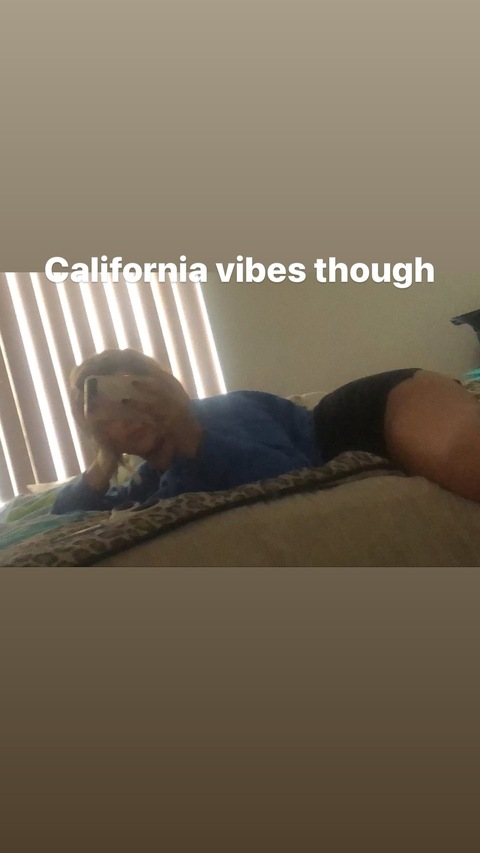 hazelmarie97luv onlyfans leaked picture 2