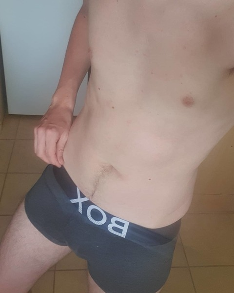 hotlad98 onlyfans leaked picture 2