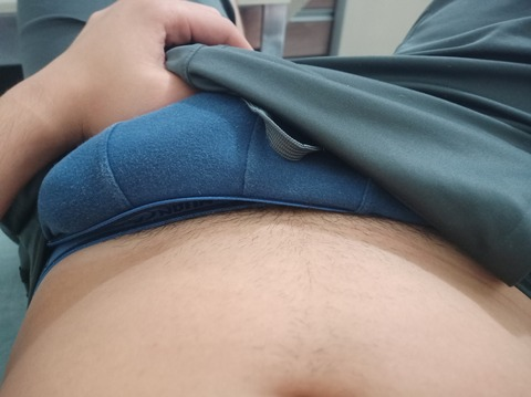 huge_leoo onlyfans leaked picture 2