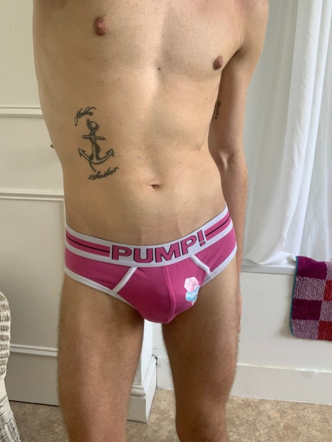 hugocameron onlyfans leaked picture 2