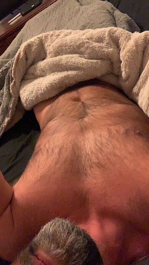 hunginil onlyfans leaked picture 2