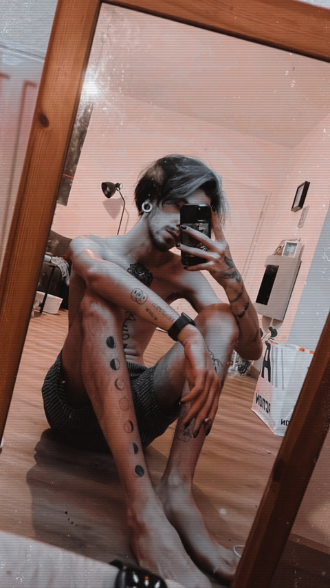 inkedtwinkboy onlyfans leaked picture 2