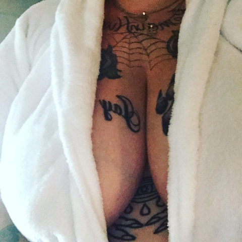 inkedupnikki onlyfans leaked picture 2