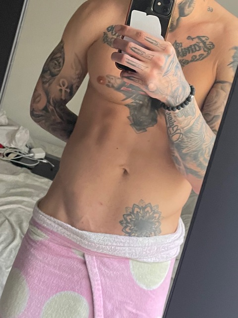 jakegetsfreaky onlyfans leaked picture 2