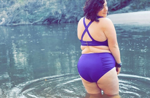 jellybeanz422 onlyfans leaked picture 2