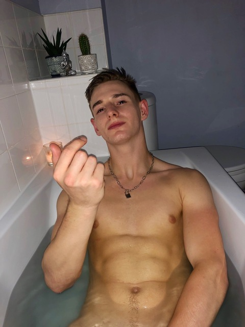 juicyjaiiiifree onlyfans leaked picture 2