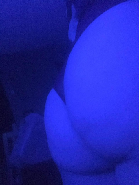kakezbaby onlyfans leaked picture 2