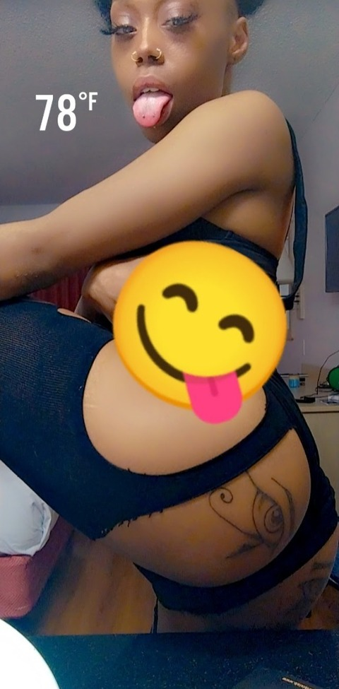 karmaxvenus.69 onlyfans leaked picture 2