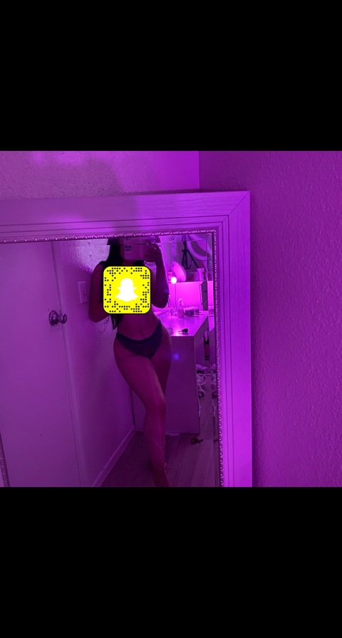 keepingupwithalondra onlyfans leaked picture 2