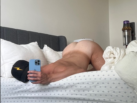 kingarthurr onlyfans leaked picture 2