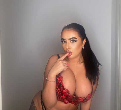 laceyxoxxx onlyfans leaked picture 2