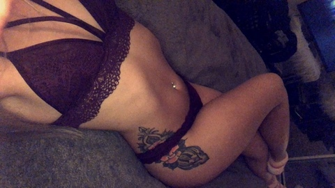 lilharlee onlyfans leaked picture 2