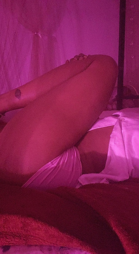 lilsexii4 onlyfans leaked picture 2