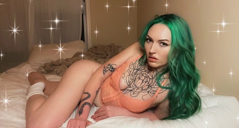 lizzie.xxovip onlyfans leaked picture 2