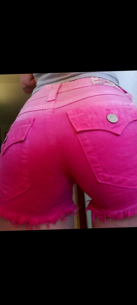 lizzybdizzy onlyfans leaked picture 2